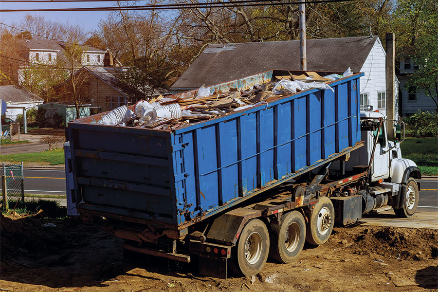 junk-removal-ruck-outside-the-house-Germantown-MD.jpg